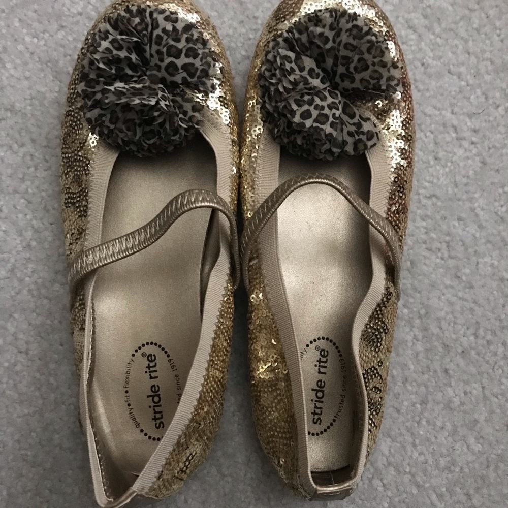 Girls shoes